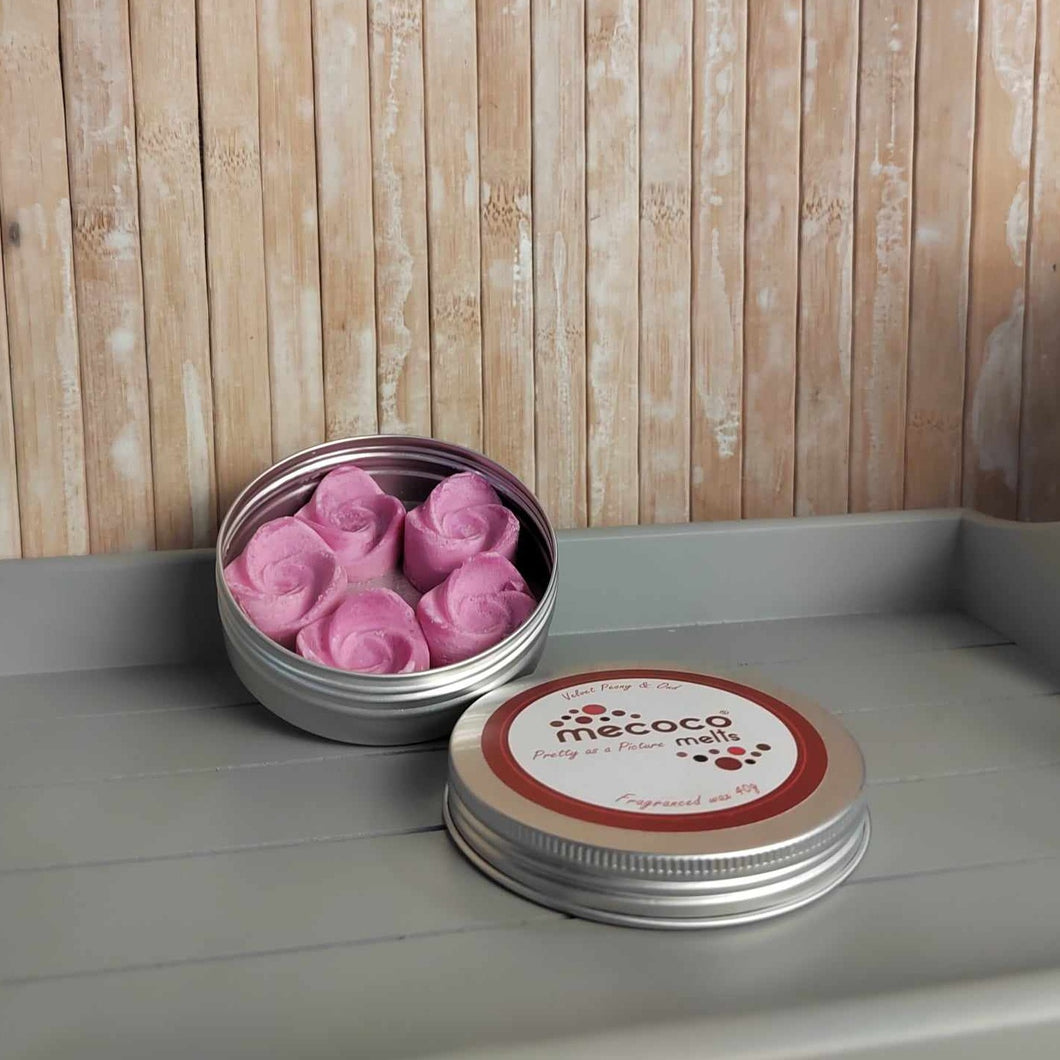 Pretty as a Picture / Peony, Oud and Vanilla, Purple Scented Soy Wax Melts Tin