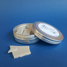 Load image into Gallery viewer, Smoke &amp; Mirrors / Smokey, Whisky &amp; Cologne Scented Soy Wax Shards Tins
