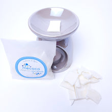 Load image into Gallery viewer, A Bright Future / Frankincense &amp; Myrrh, White Scented Soy Wax Shards refill bag

