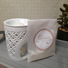 Load image into Gallery viewer, Bless your Cotton Socks / Fresh Linen, Beige Scented Soy Wax Melts refill bag
