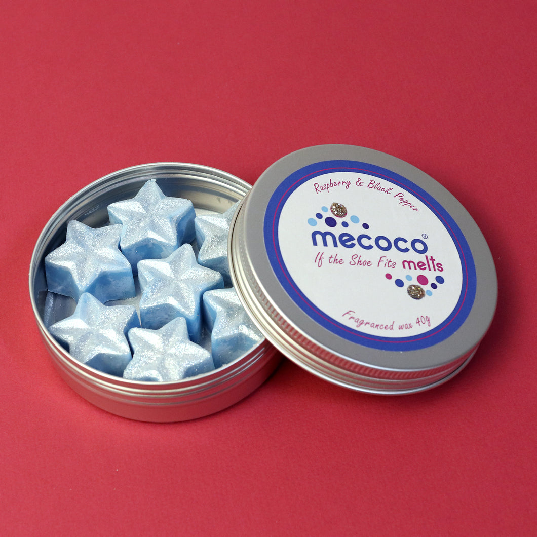 If the Shoe Fits / Black Raspberry & Peppercorn, Blue Scented Soy Wax Melts Tin